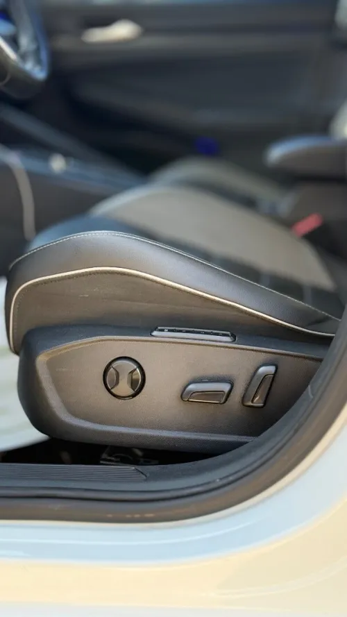 Volkswagen Golf 8 2021 GTE