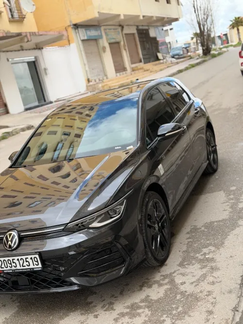 Volkswagen Golf 8 2025 R-Line
