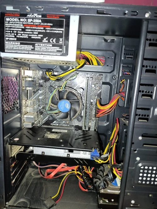 Desktop Pc I3-10100F + RX-580 8gb 2048SP