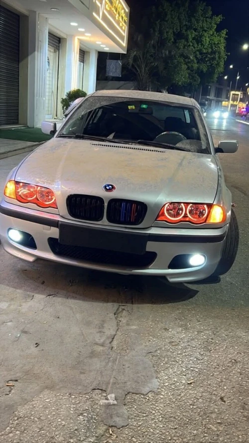 BMW Série 3 2004 
