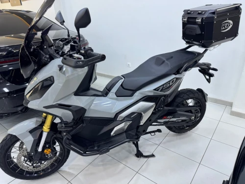 Hunda XADV 2023