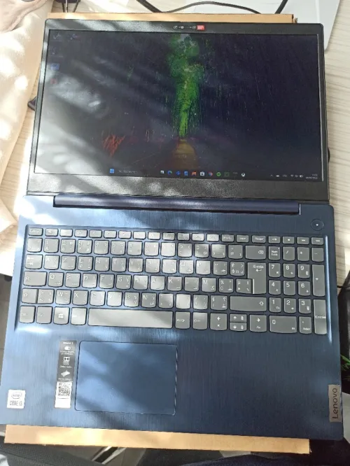 Pc portable Lenovo IdeaPad 3 15iml05 d'occasion+ chargeur d'origine