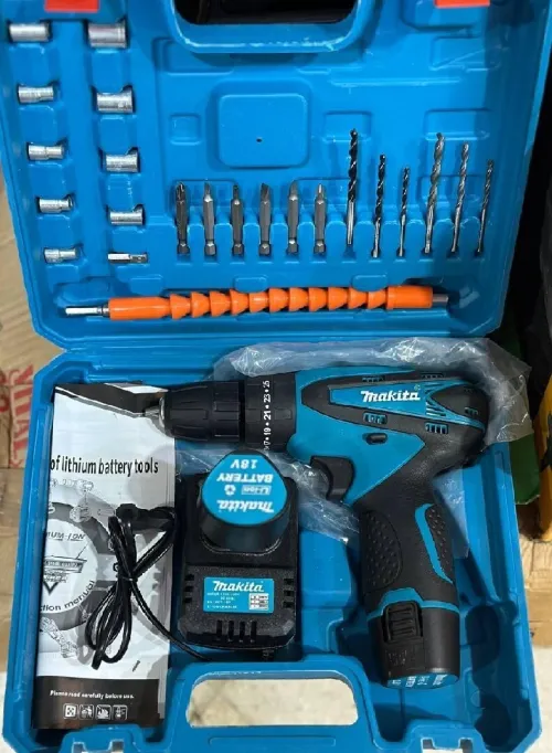Caisse visseuse makita 