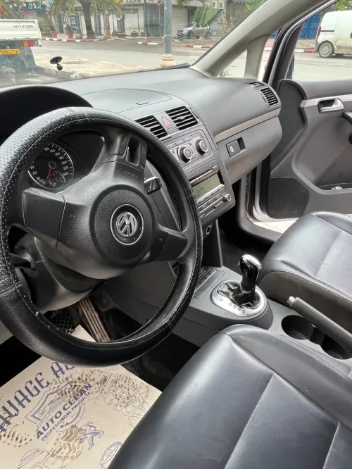 Volkswagen Touran 2015 