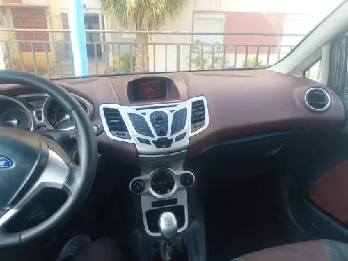 Ford Fiesta 2012 Titanium Sport pack