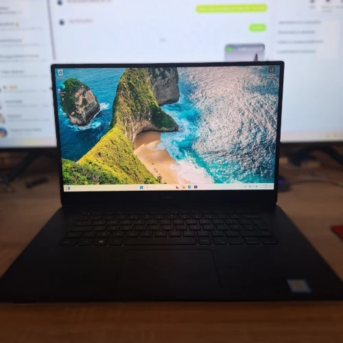 Dell XPS 15 9570 i7-8750 GTX 1050Ti 32go Ram 4K 15,6"