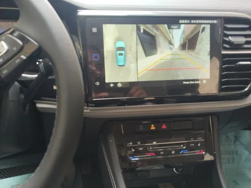 Volkswagen Jetta 2025 Vs5