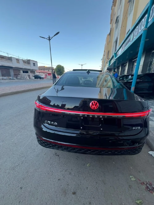 Volkswagen Passat 2025 Pro