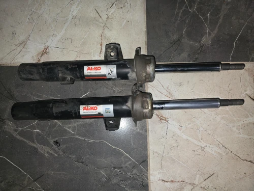 2x amortisseurs avant BMW