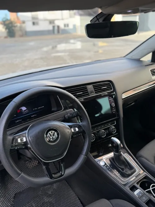 Volkswagen Golf 7 2018 Carat