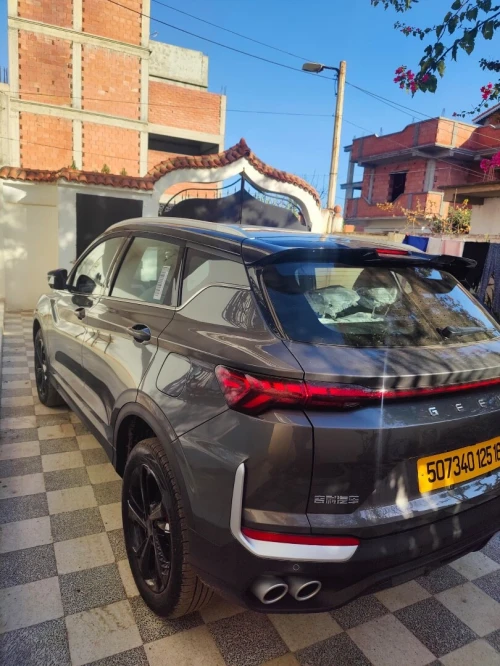 Geely Coolray 2025 