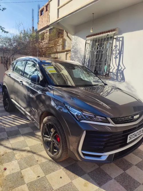 Geely Coolray 2025 