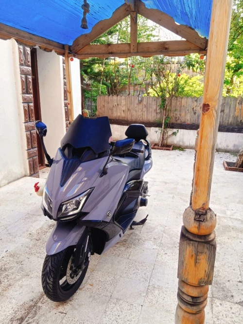 Yamaha Tmax luxe max 2016
