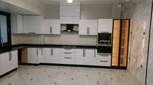 Fabrication de meubles maison et cuisine équipée et dressing