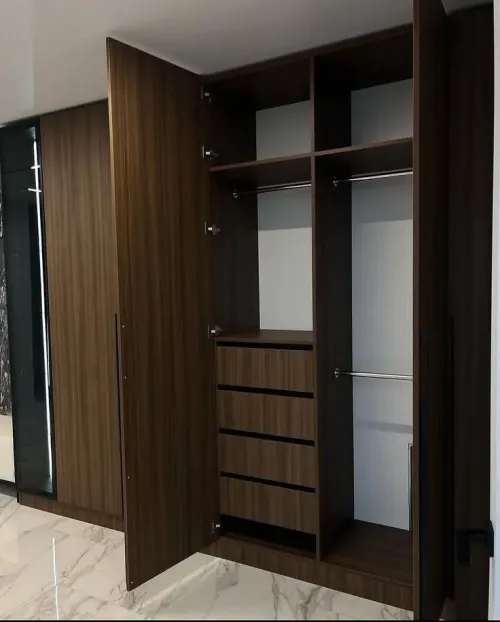 Fabrication de cuisine équipée et dressing moderne sur mesure