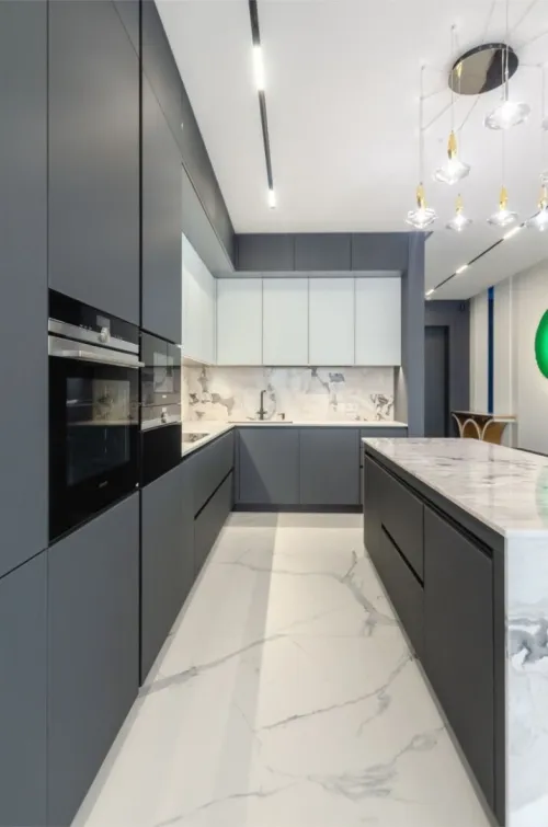 Fabrication de cuisine équipée moderne sur mesure