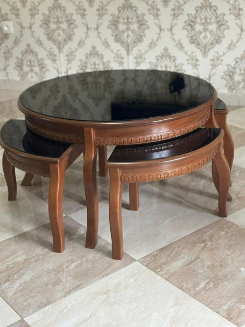 Table basse en bois hetre