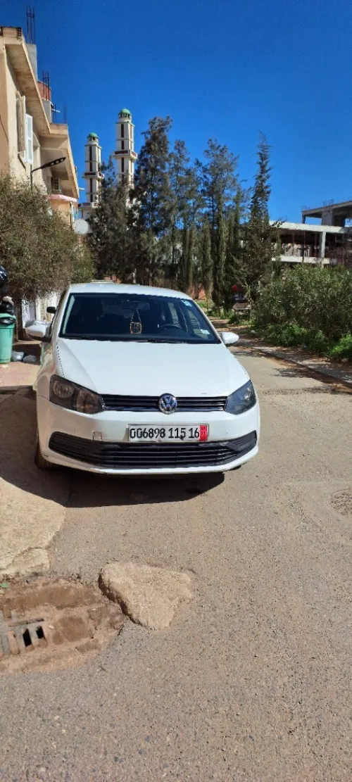 Volkswagen Polo 2015 TrendLine