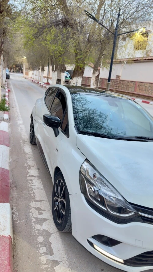 Renault Clio 4 2020 Limited 2