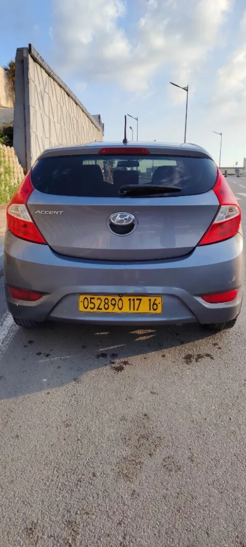 Hyundai Accent RB  5 portes 2017 Préstige