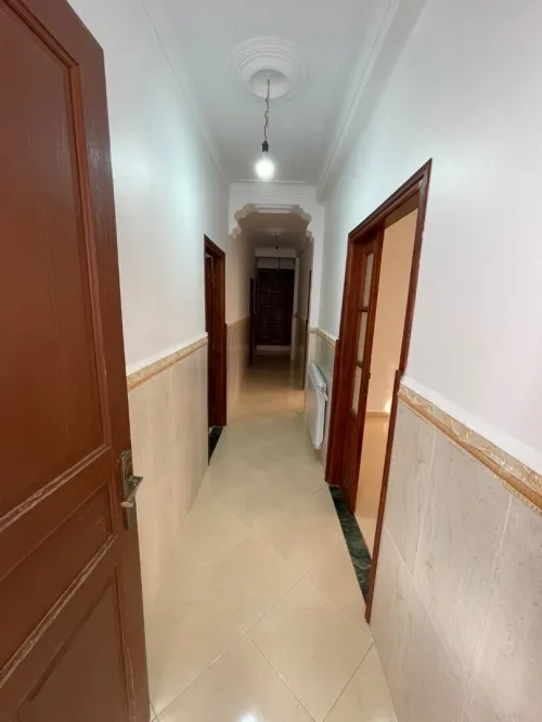 Location Appartement Niveau de villa F5 Alger Dely brahim