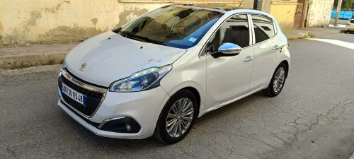 Peugeot 208 2015 Active
