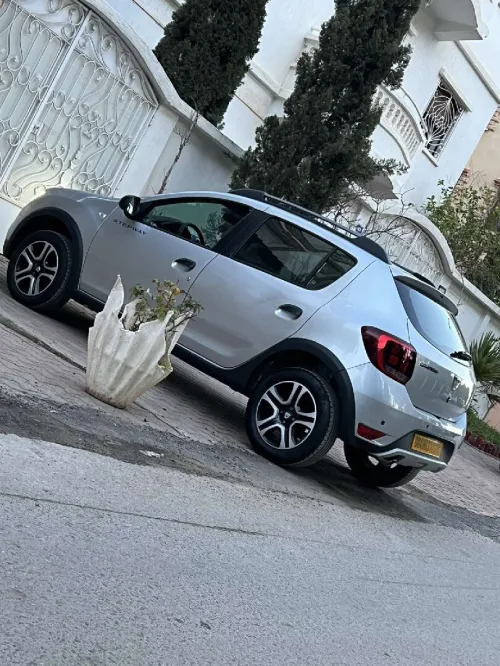 Dacia Sandero 2025 Stepway Expression plus