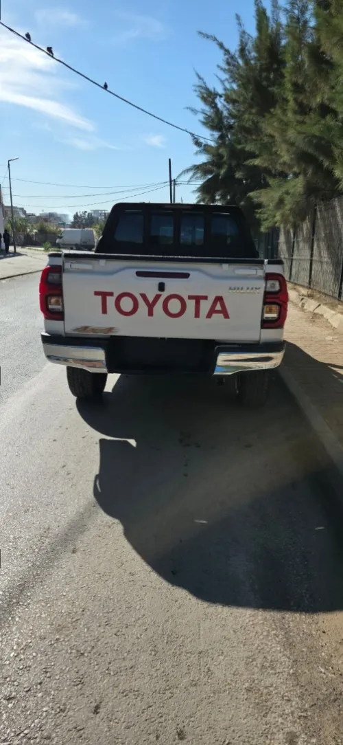 Toyota Hilux revo 2025 
