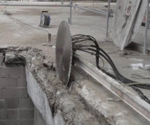 Sciage de béton et béton armes 