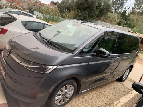 Volkswagen MULTIVAN 2023 