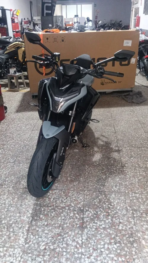 CF MOTO NK 675 2026