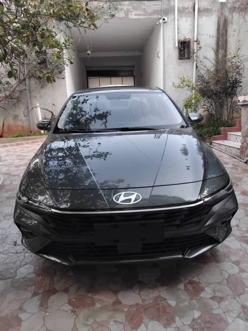 Hyundai Elantra GLX 1.5 2025 