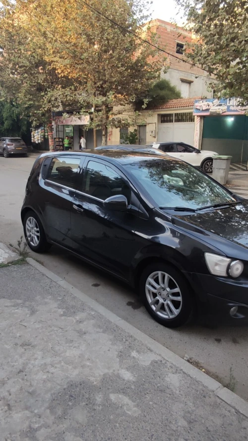 Chevrolet Sonic Hatchback 2014 Sonic Hatchback