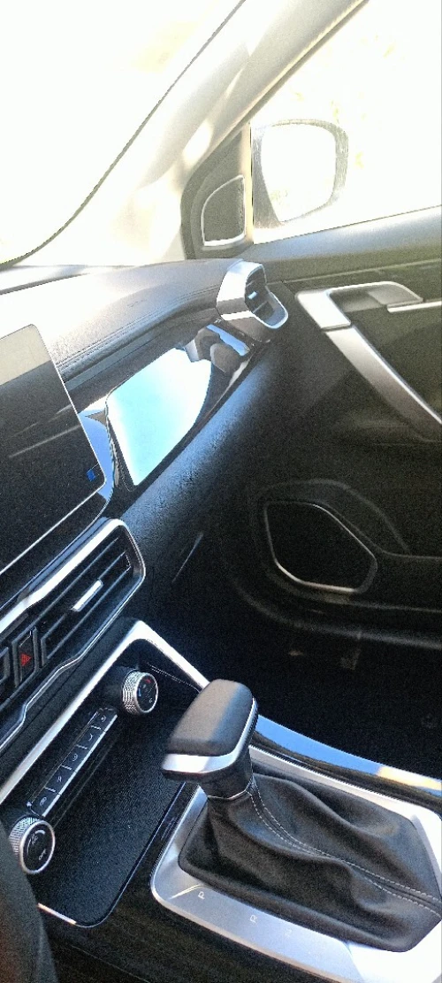 Geely Coolray 2026 SUPER MAX SUNROUF