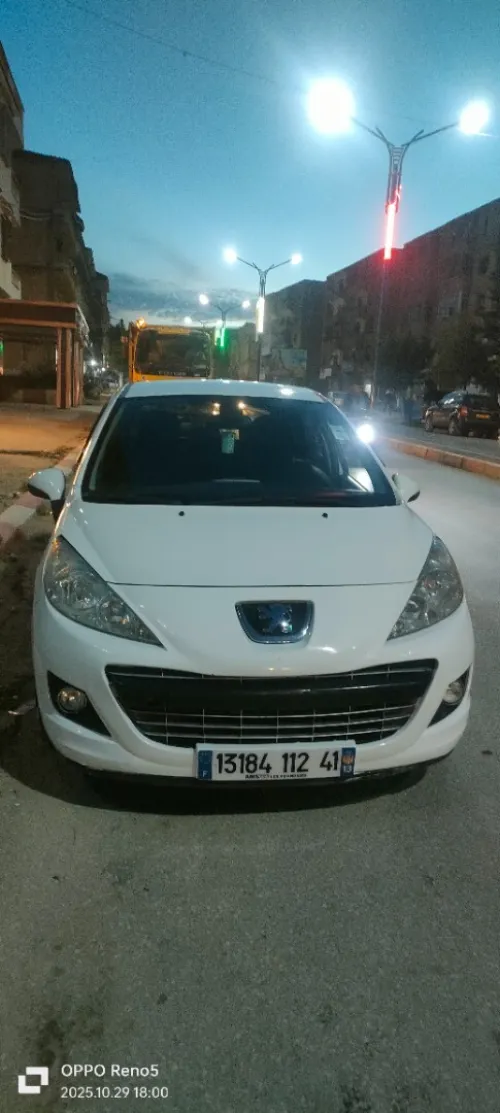 Peugeot 207 2012 