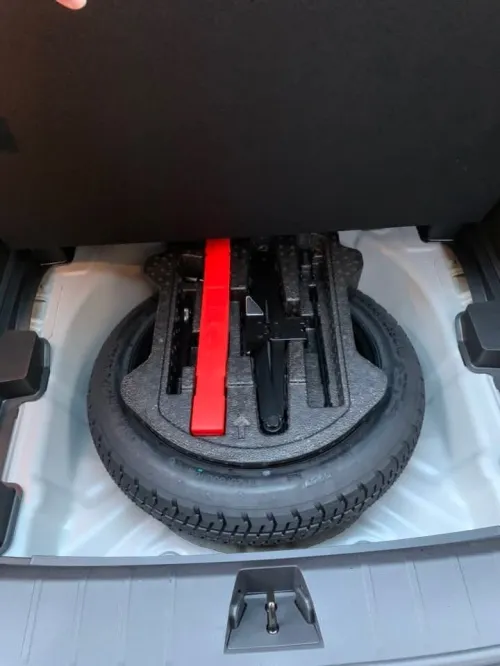 Geely Coolray 2025 Super Max (Binyue)