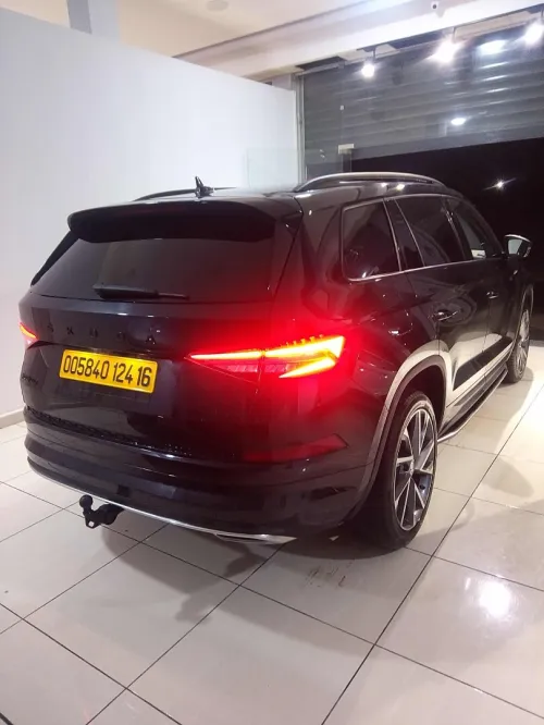 Skoda Kodiaq 2024 Sport line full option