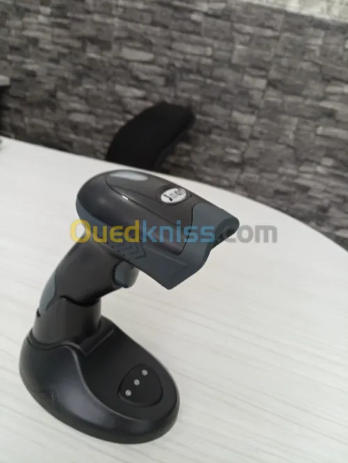 Douchette code barre sans fil SP-6221BT