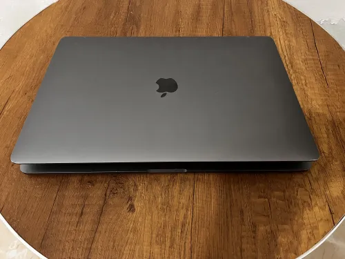 Macbook pro 2019 32g ram