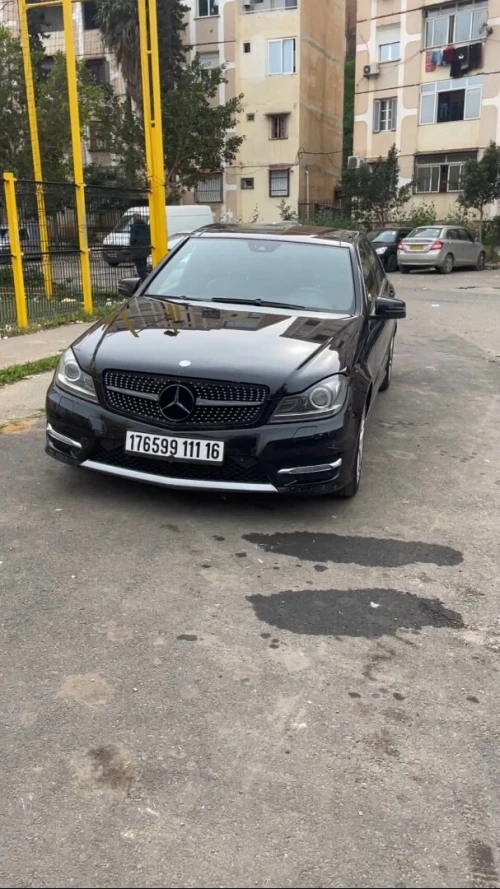 Mercedes Classe C 2011 Blue efficiency