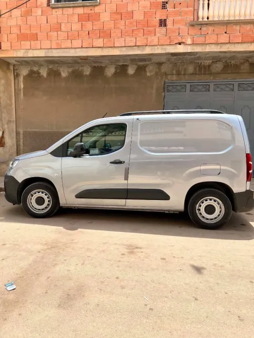 Fiat Doblo 2024 إيطالي