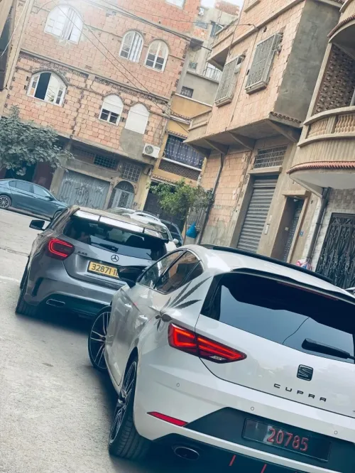 Cupra  Leon 2019 Cupra la 300🐎🐎🇩🇪🇩🇪
