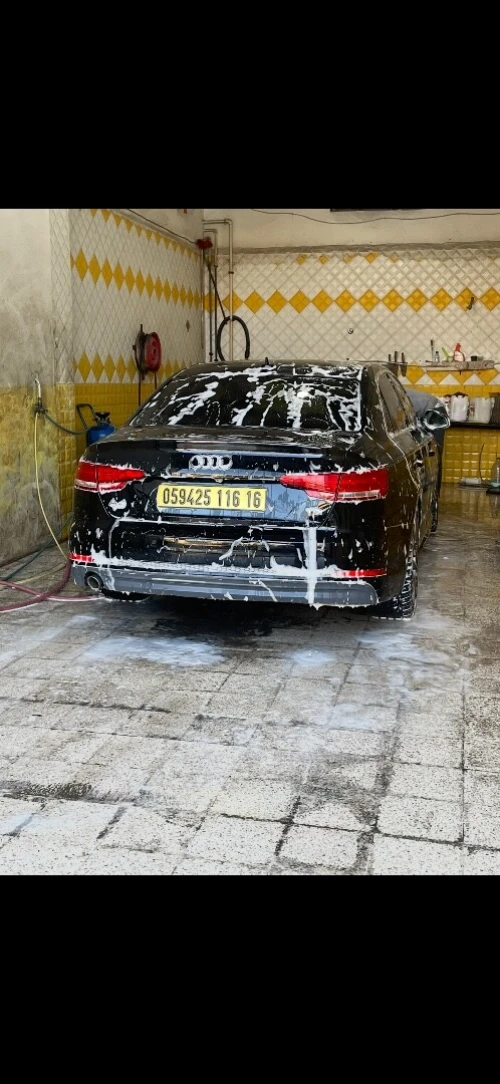 Audi A4 2016 S Line +