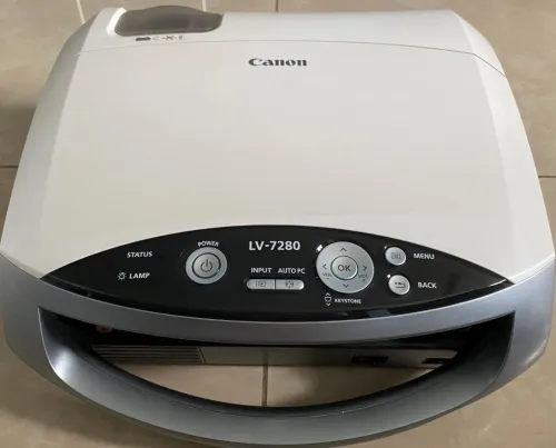 Data show projecteur canon LV-7280 neuf sous emballage 
