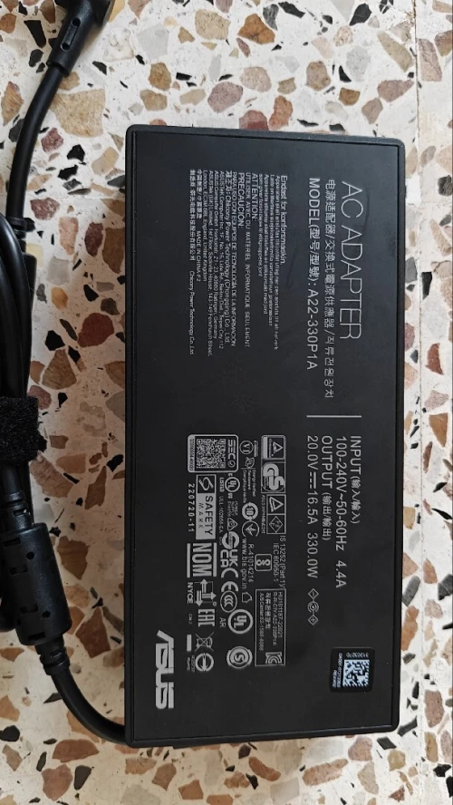 Chargeurs pc haut performances et gamer haut ampérage