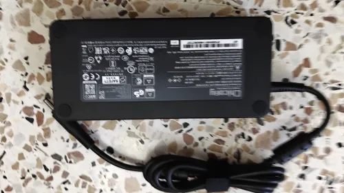 Chargeurs pc haut performances et gamer haut ampérage