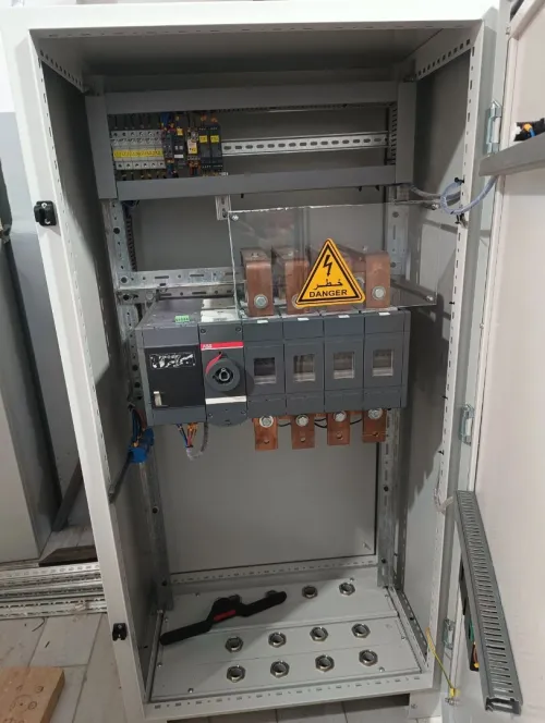 Armoire inverseur de source automatique ATS 