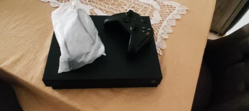 Xbox One X