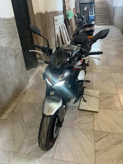 Kawazaki z900 2025 Z900 2025