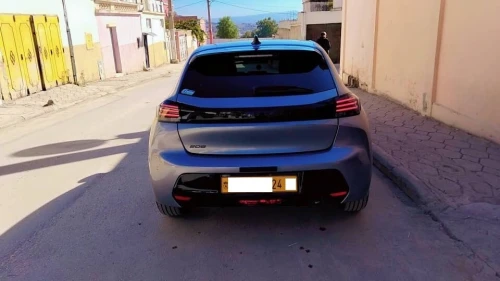 Peugeot 208 2024 Allure Pack